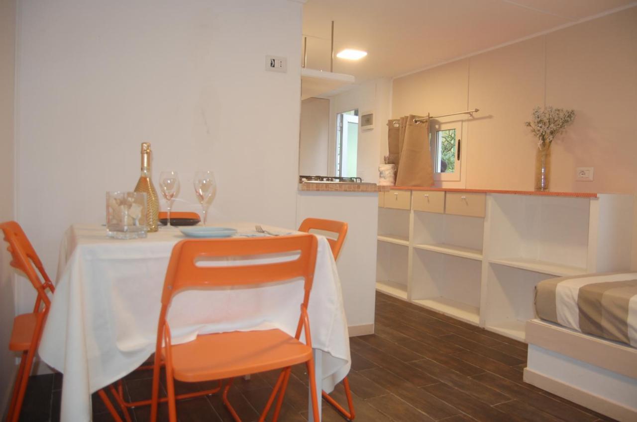 نيرانو Marina Del Cantone Chalet المظهر الخارجي الصورة