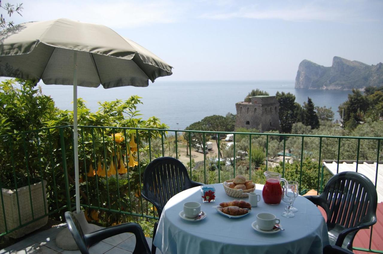 نيرانو Marina Del Cantone Chalet المظهر الخارجي الصورة