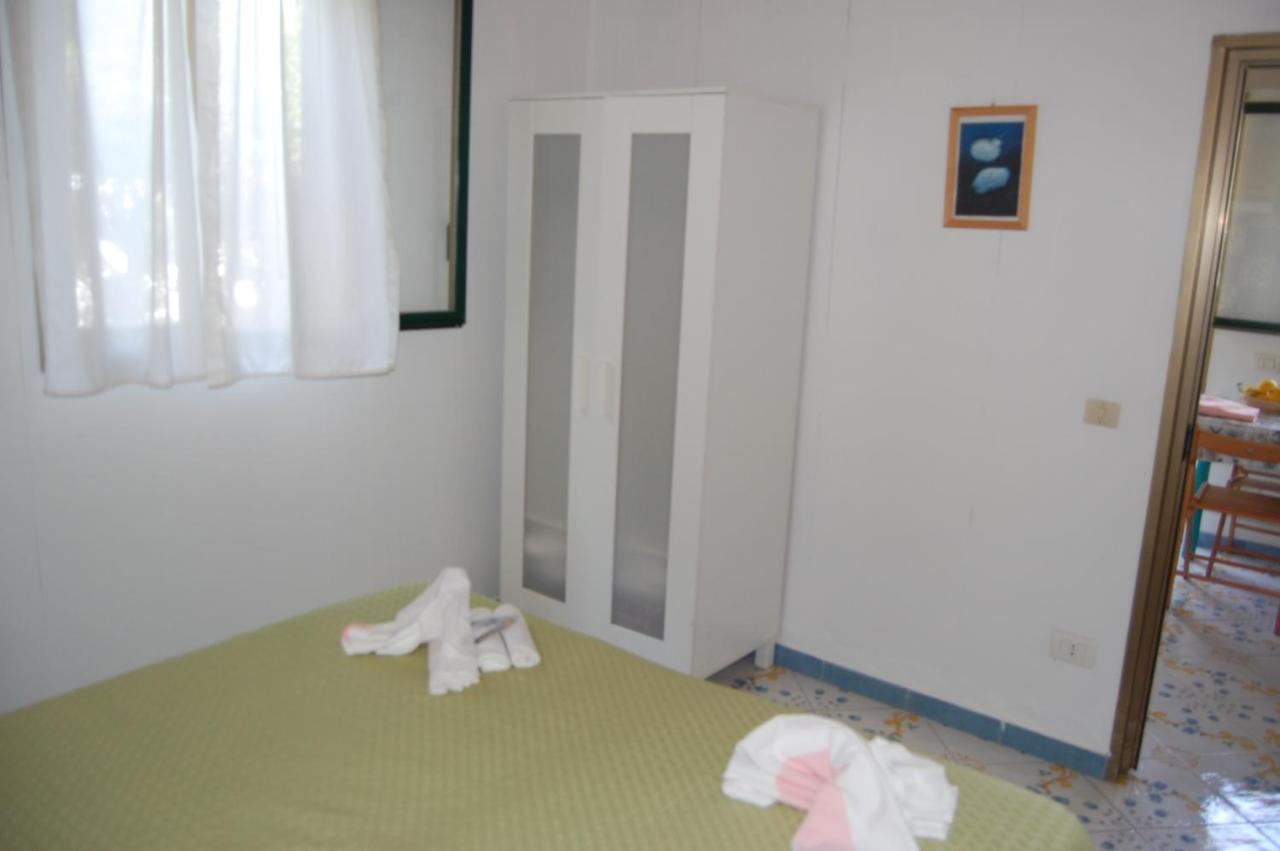 نيرانو Marina Del Cantone Chalet المظهر الخارجي الصورة