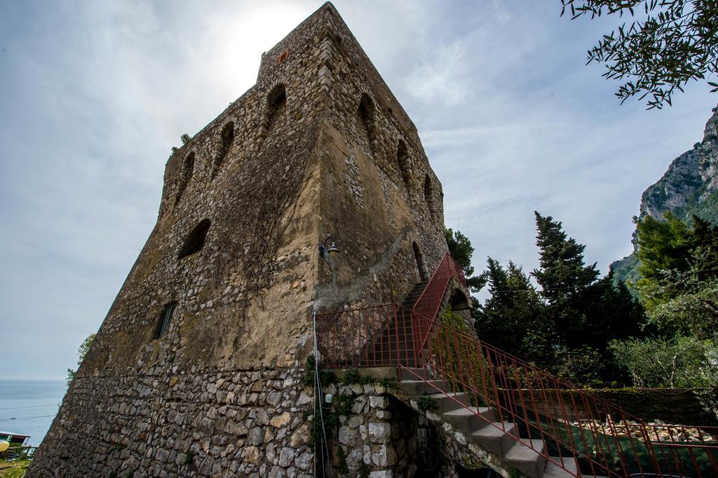 نيرانو Marina Del Cantone Chalet المظهر الخارجي الصورة
